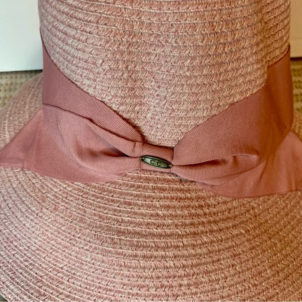 NWT C C Exclusives Straw Floppy Sun Hat Pink One Size